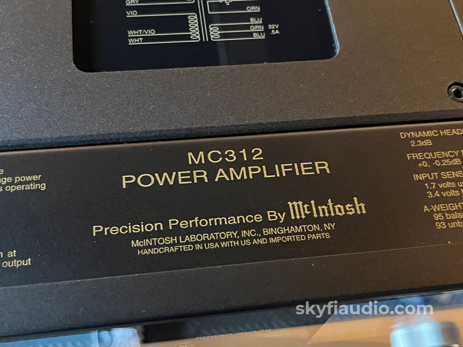 McIntosh MC312 Solid State 300W Amplifier - Pre-Loved Amplifier