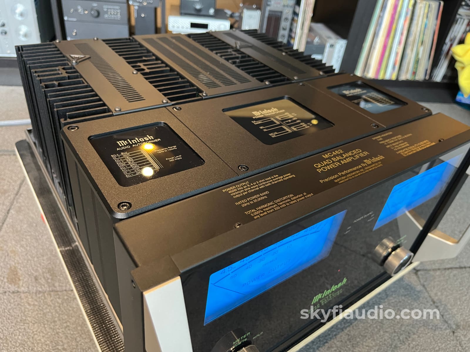 McIntosh MC462 Solid State Amplifier - Quad Balanced - Pre-Loved Amplifier