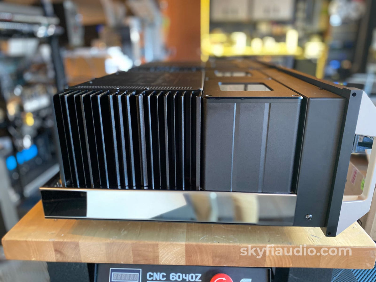 Mcintosh Mc-611 Quad Balanced Monoblock Amplifiers Lnib - In Store Only Amplifier