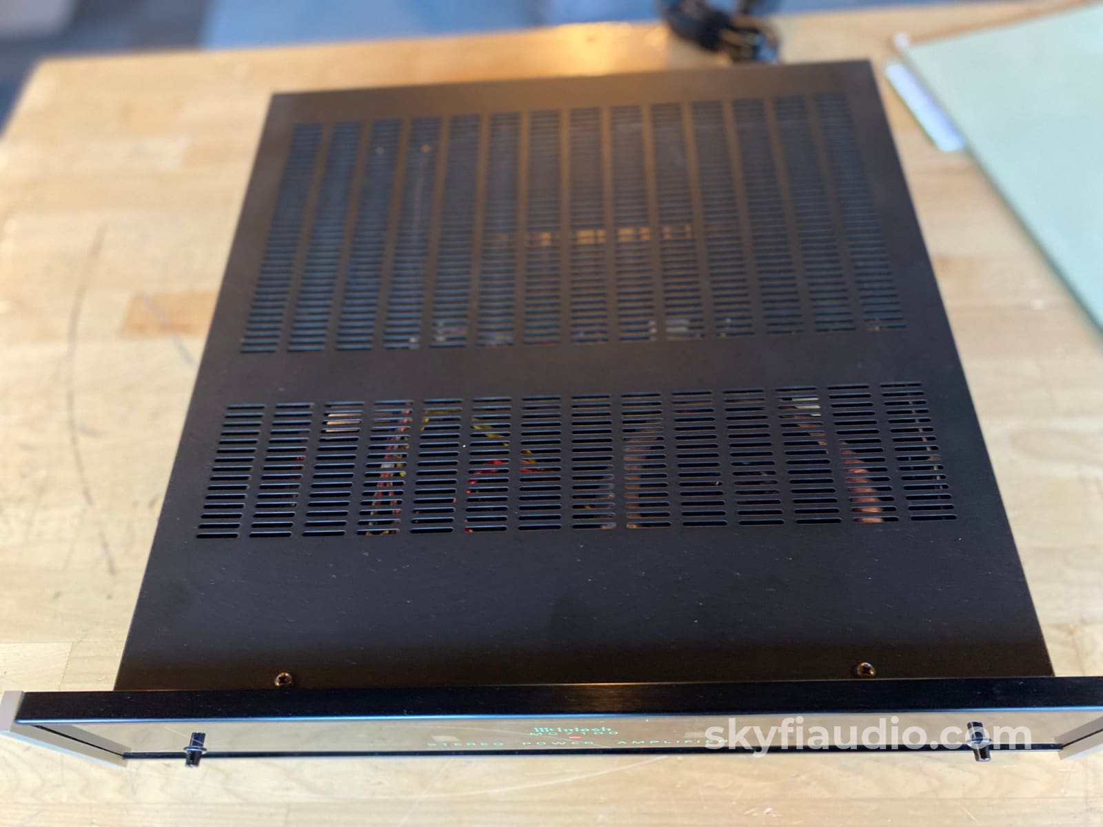 Mcintosh Mc7100 - Compact Yet Powerful Stereo Power Amplifier