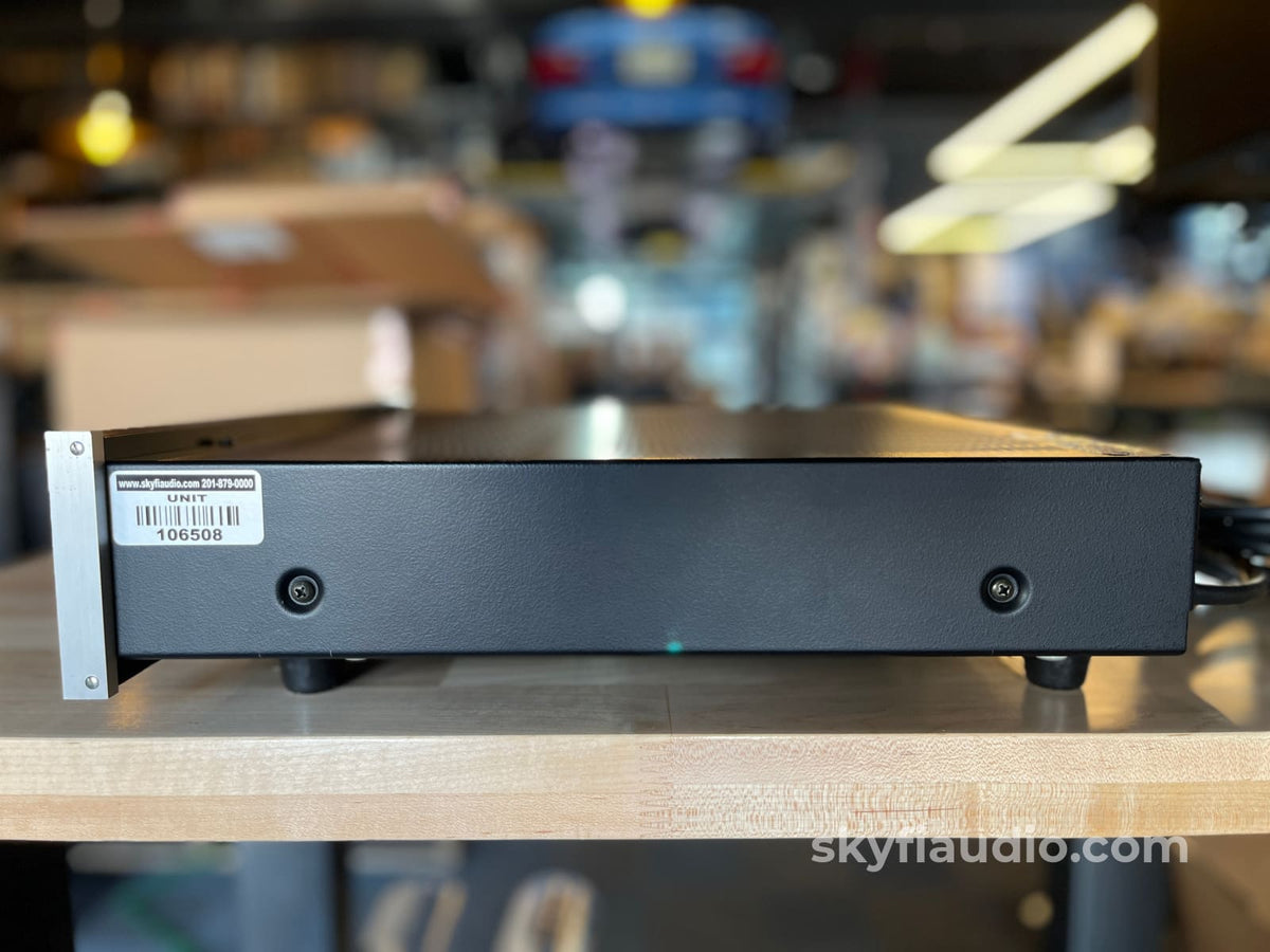 McIntosh MC7100 II Solid State Amplifier- W/ Balanced XLR Amplifier
