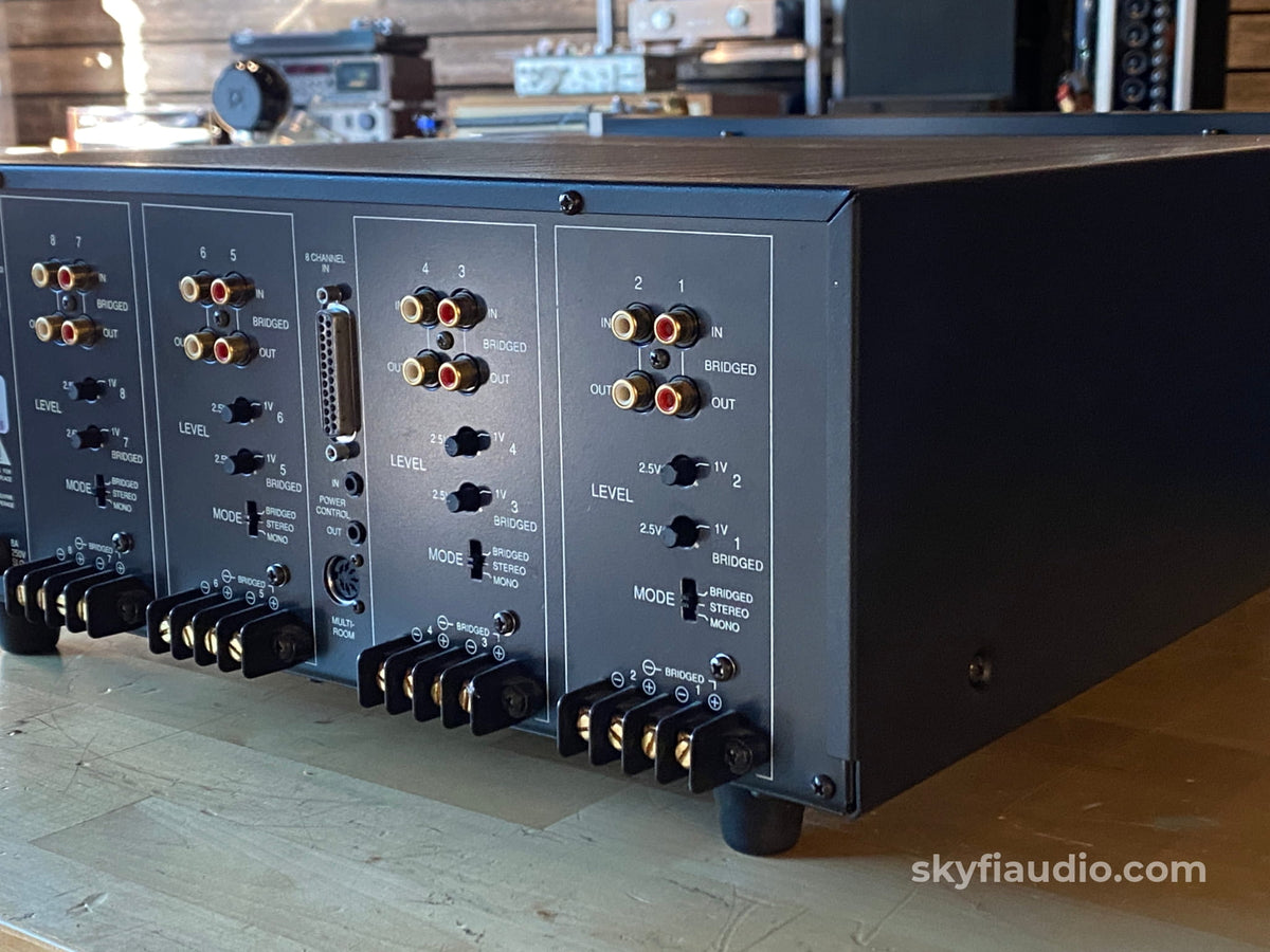Mcintosh Mc7108 - 8 Channel Amplifier Configurable! Amplifier