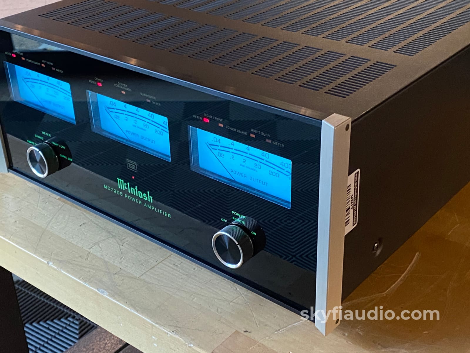 Mcintosh Mc7205 - 5 Channel Thx Certified Home Theater Amplifier
