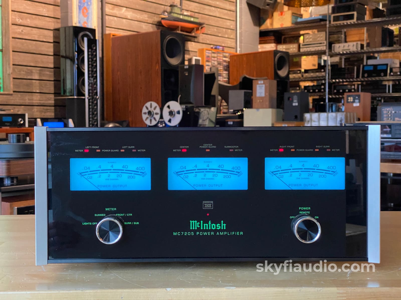 McIntosh MC7205 - 5 Channel THX Certified Home Theater Amplifier
