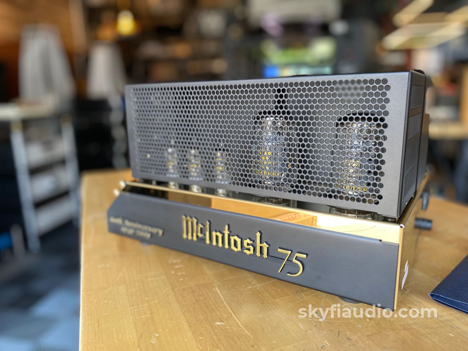 Mcintosh Mc75 Anniversary Edition Tube Monoblocks - Super Collectible! Amplifier