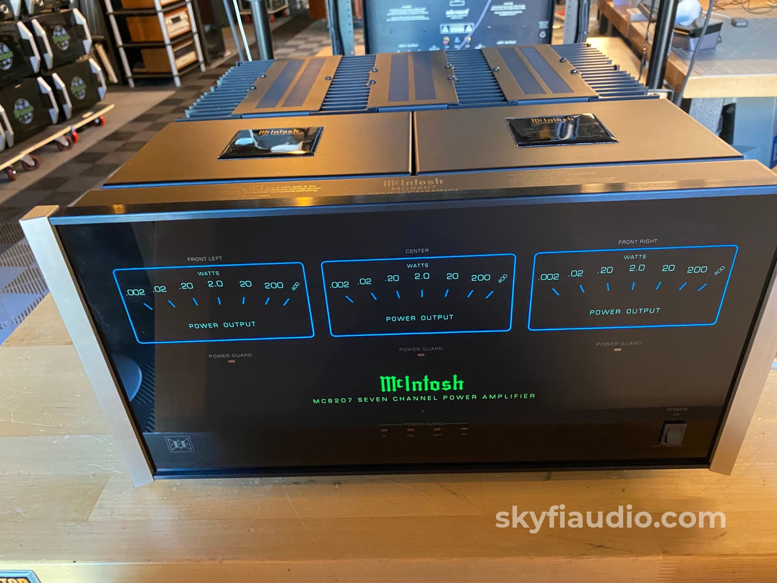 Mcintosh Mc8207 - 200W X 7 Channel Home Theater Amplifier In Store Only