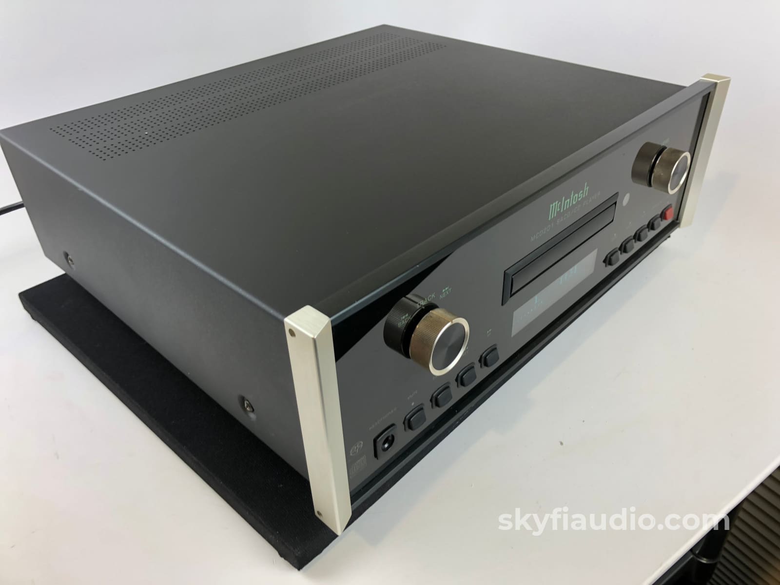 Mcintosh Mcd-201 Cd And Sacd Player + Digital