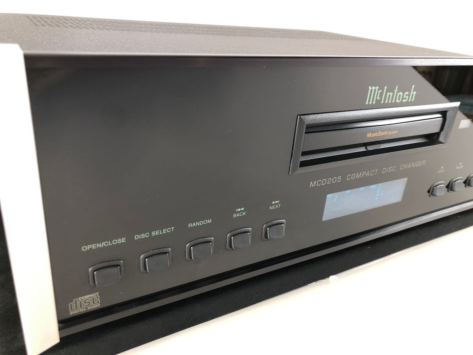 Mcintosh Mcd205 Five Disc Cd Changer + Digital
