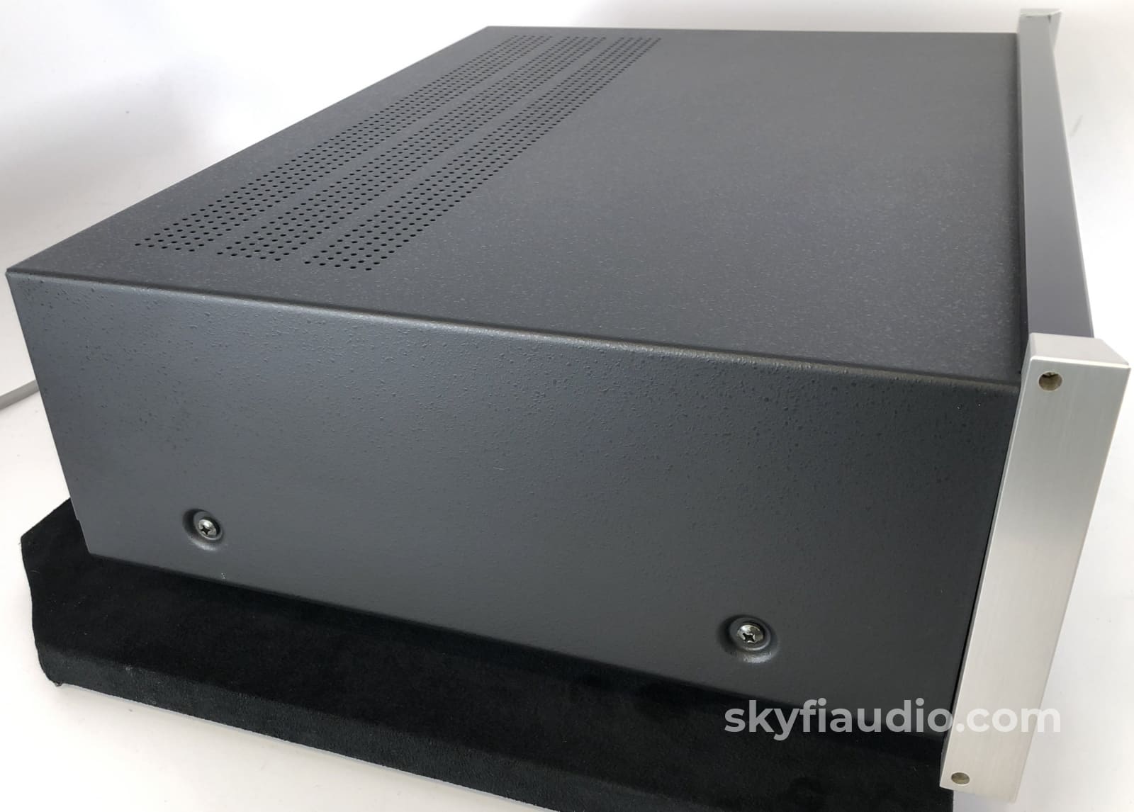 McIntosh MCD205 Five Disc CD Changer
