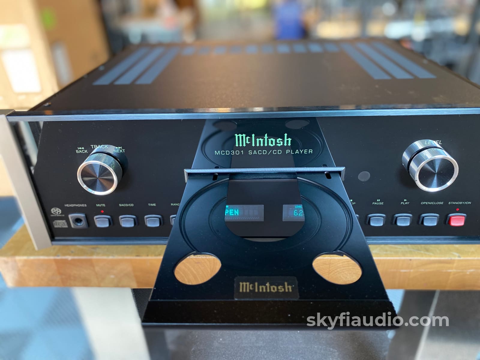 McIntosh MCD301 SACD/CD Player AND Digital Preamp - Restored