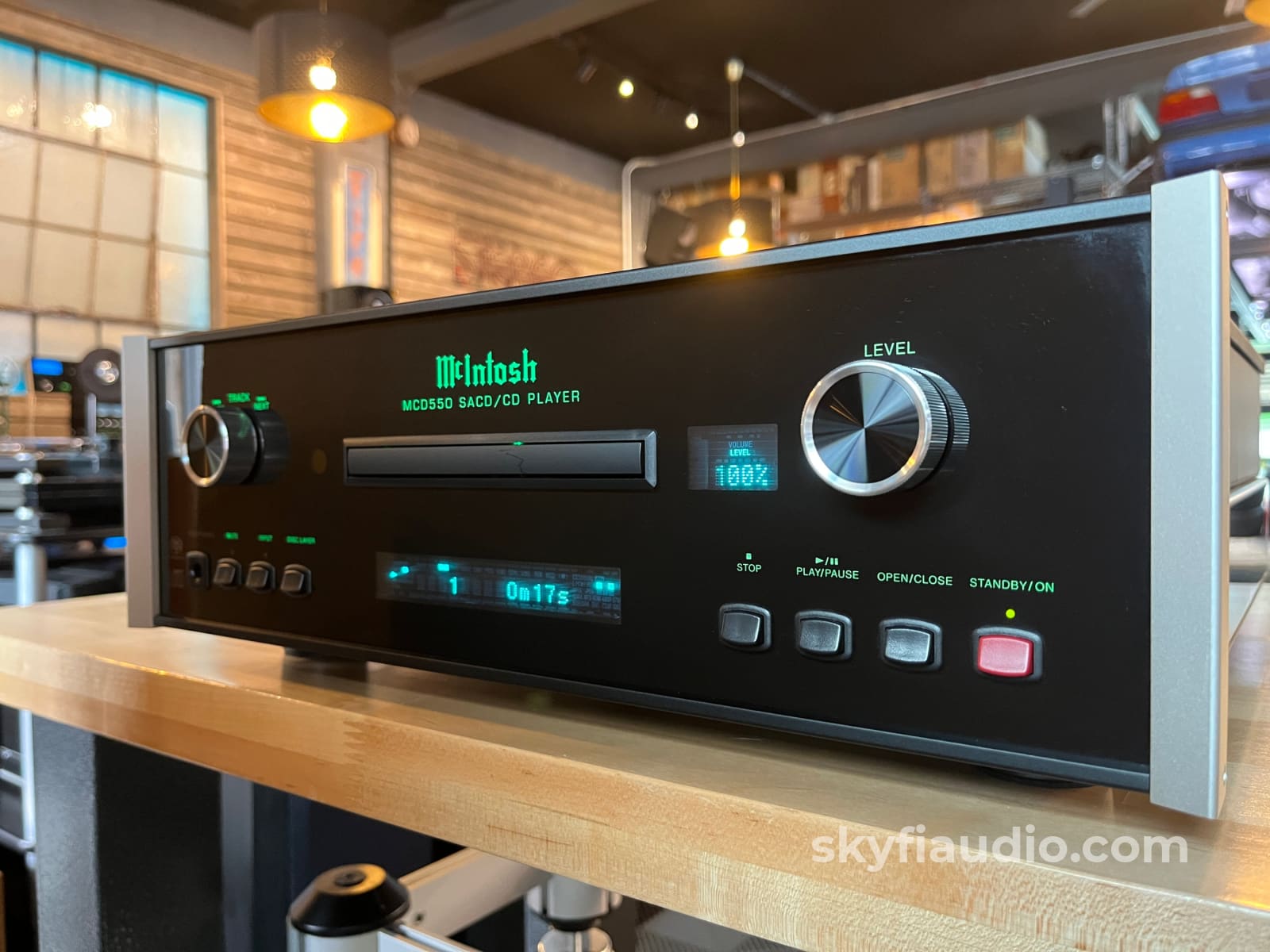 McIntosh MCD550 SACD Player + DAC CD + Digital