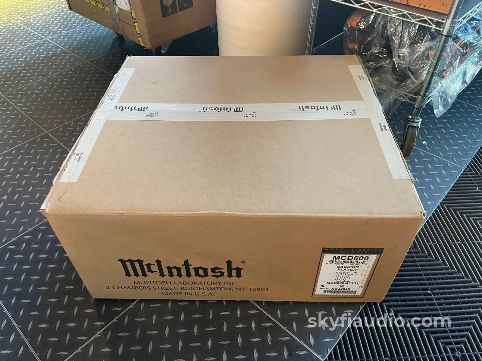 McIntosh MCD 600 SACD/CD Player W/ Quad Balanced DAC - Pre Loved CD + Digital