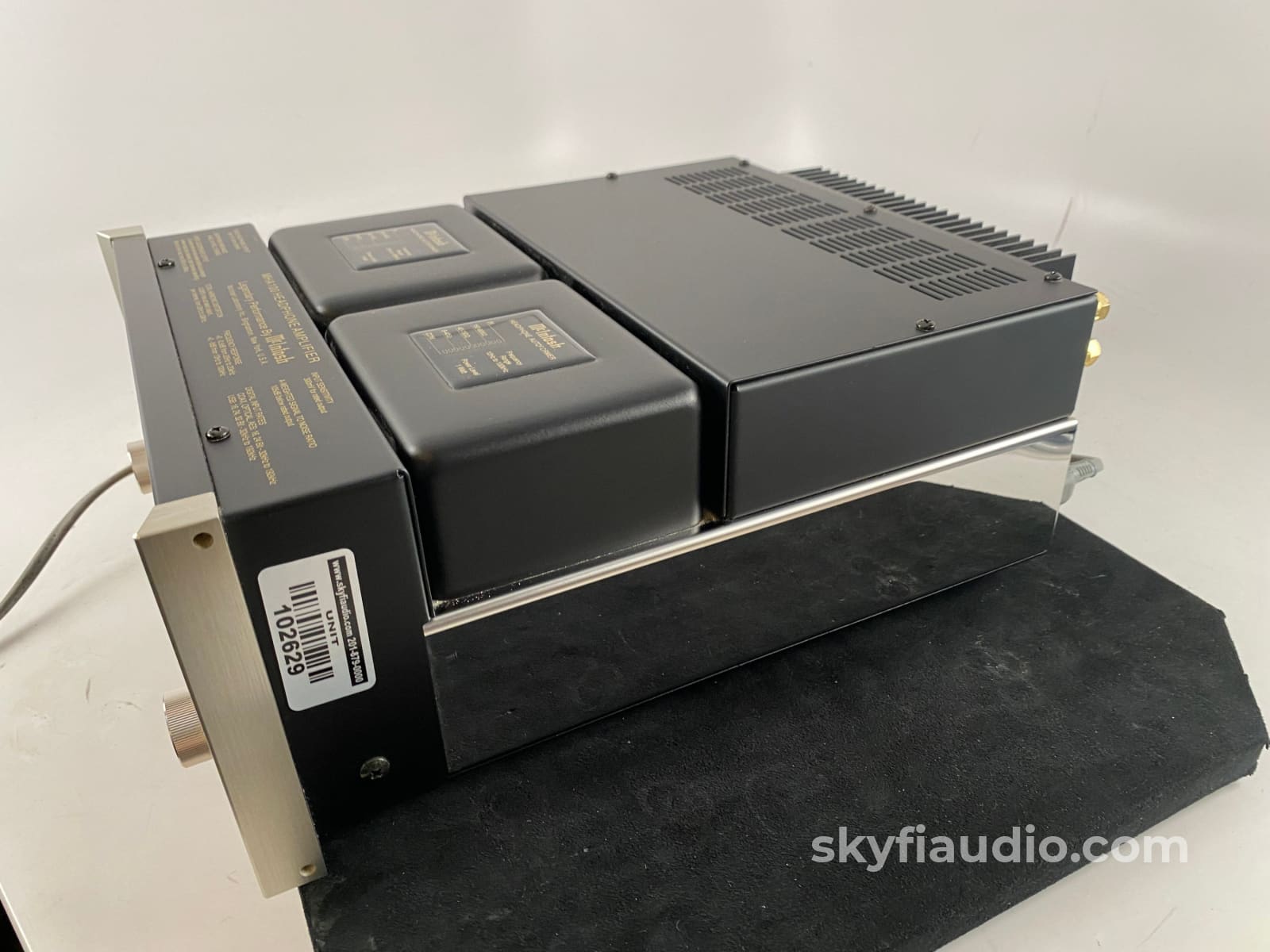 Mcintosh Mha100 Integrated Amplifier For Headphones Or Speakers