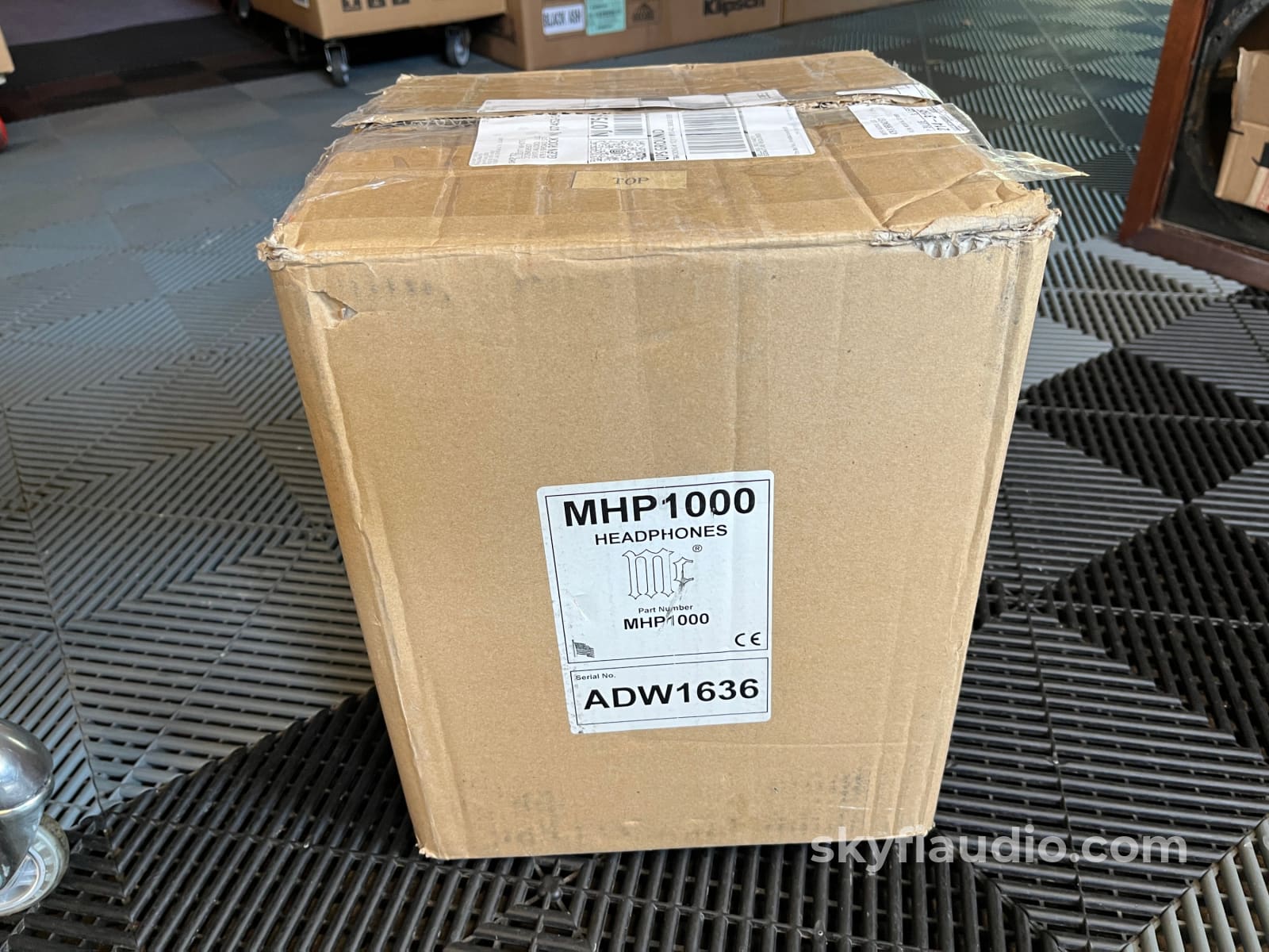 McIntosh MHP1000 Headphones - Rare and Complete Kit Headphones