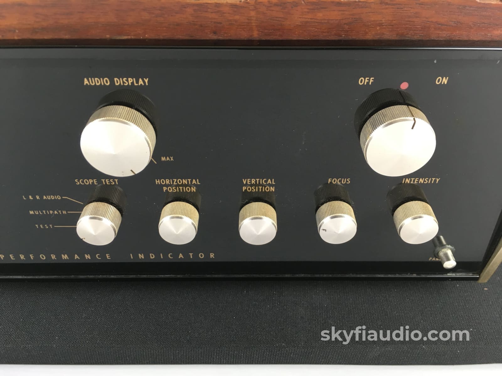 Mcintosh Mi-3 Tuner Maximum Performance Indicator