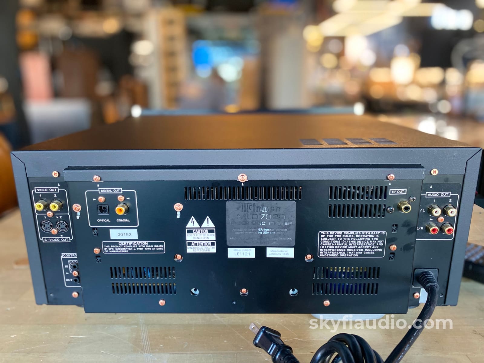 McIntosh MLD7020 LaserDisc and CD Player - Complete Collector Set