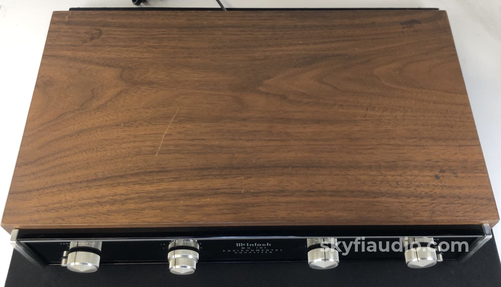 Mcintosh Mq-101 Environmental Equalizer In Wood Case