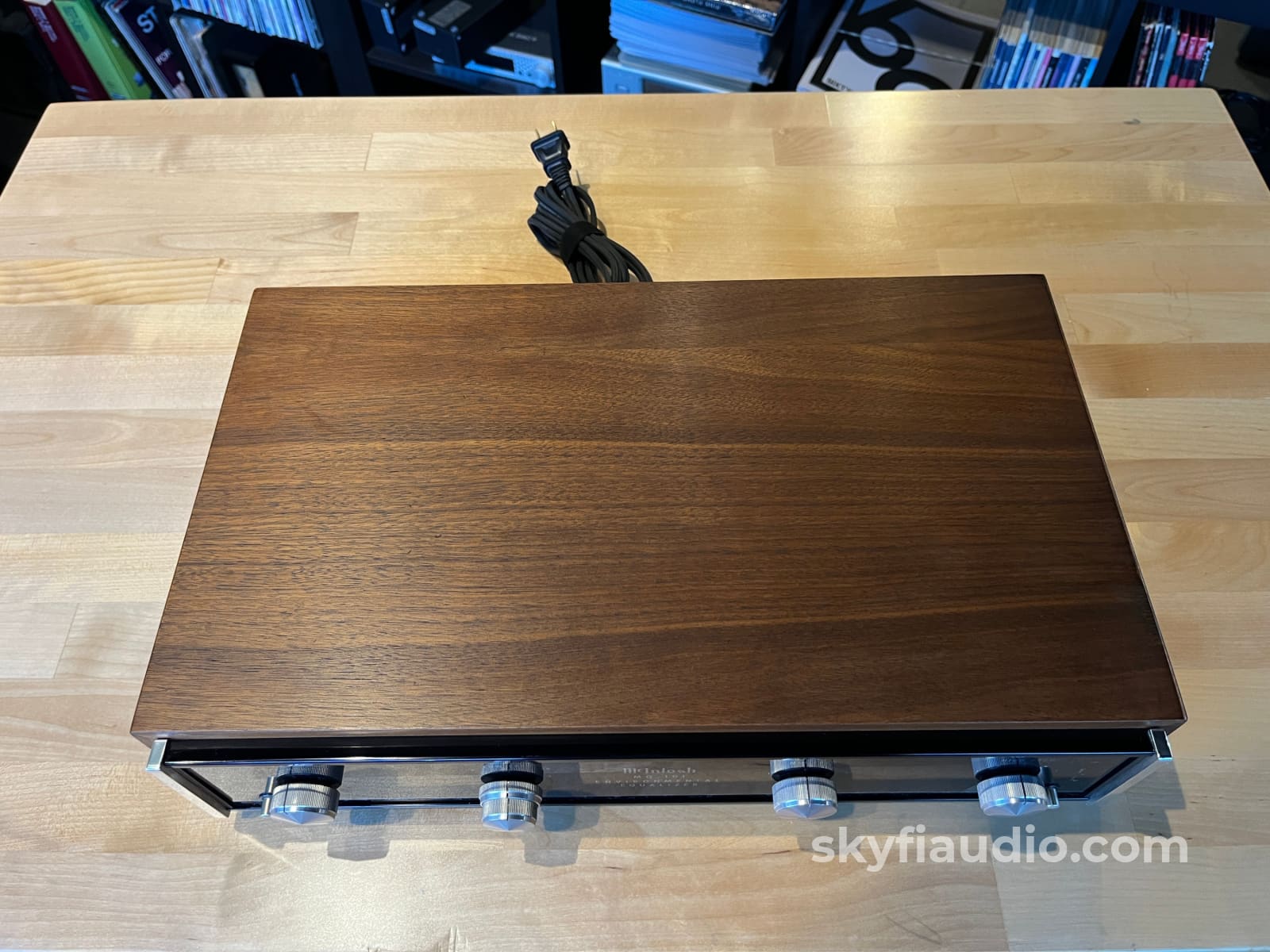 McIntosh MQ101 Vintage 3 Band Equalizer- W/ Wood Case - Overhauled - Accessory