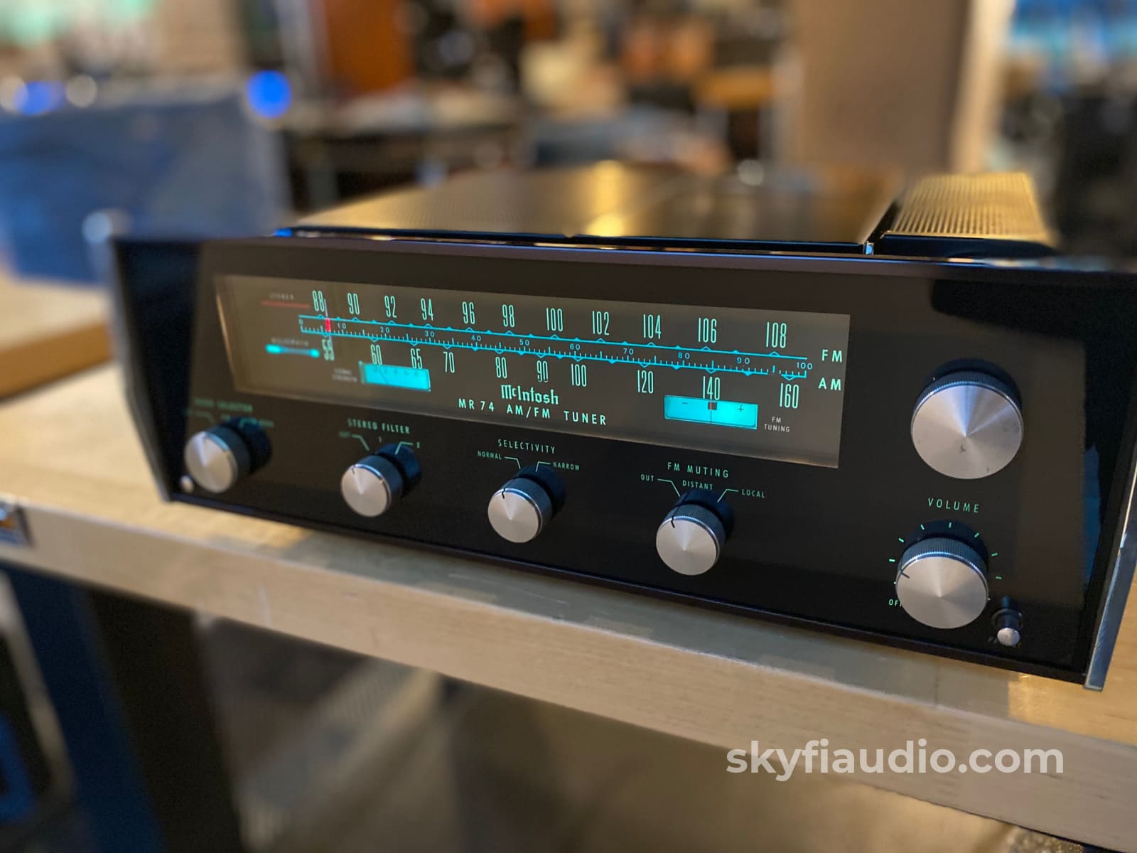 Mcintosh Mr-74 Vintage Fm Tuner - New Glass