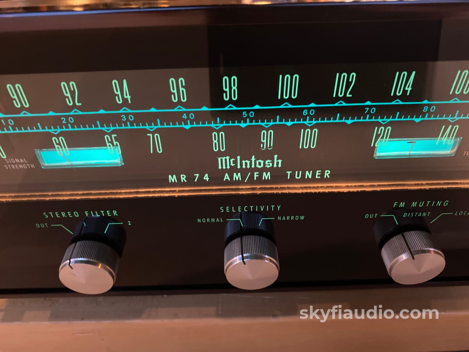 Mcintosh Mr-74 Vintage Fm Tuner - New Glass