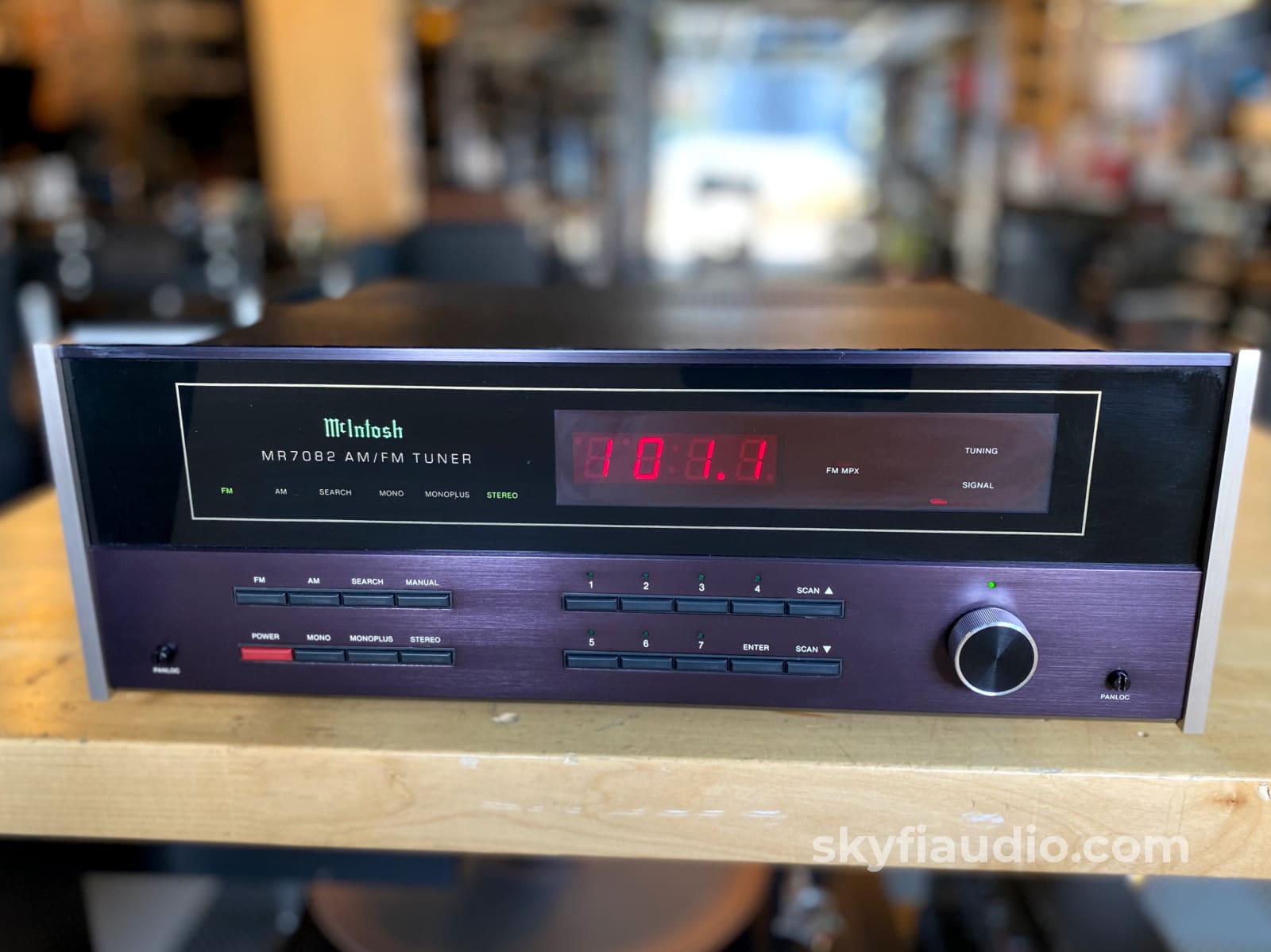 Mcintosh Mr7082 Vintage Am/Fm Tuner - Slim Version