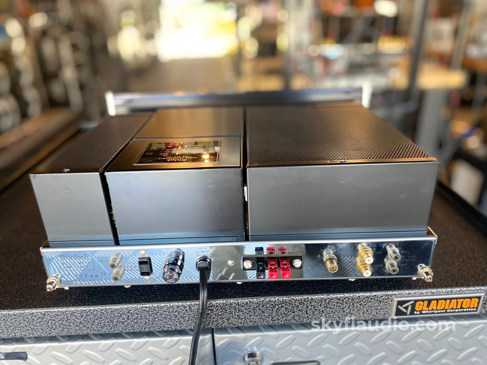 McIntosh MR77 Vintage FM Tuner - Modafferi Serviced