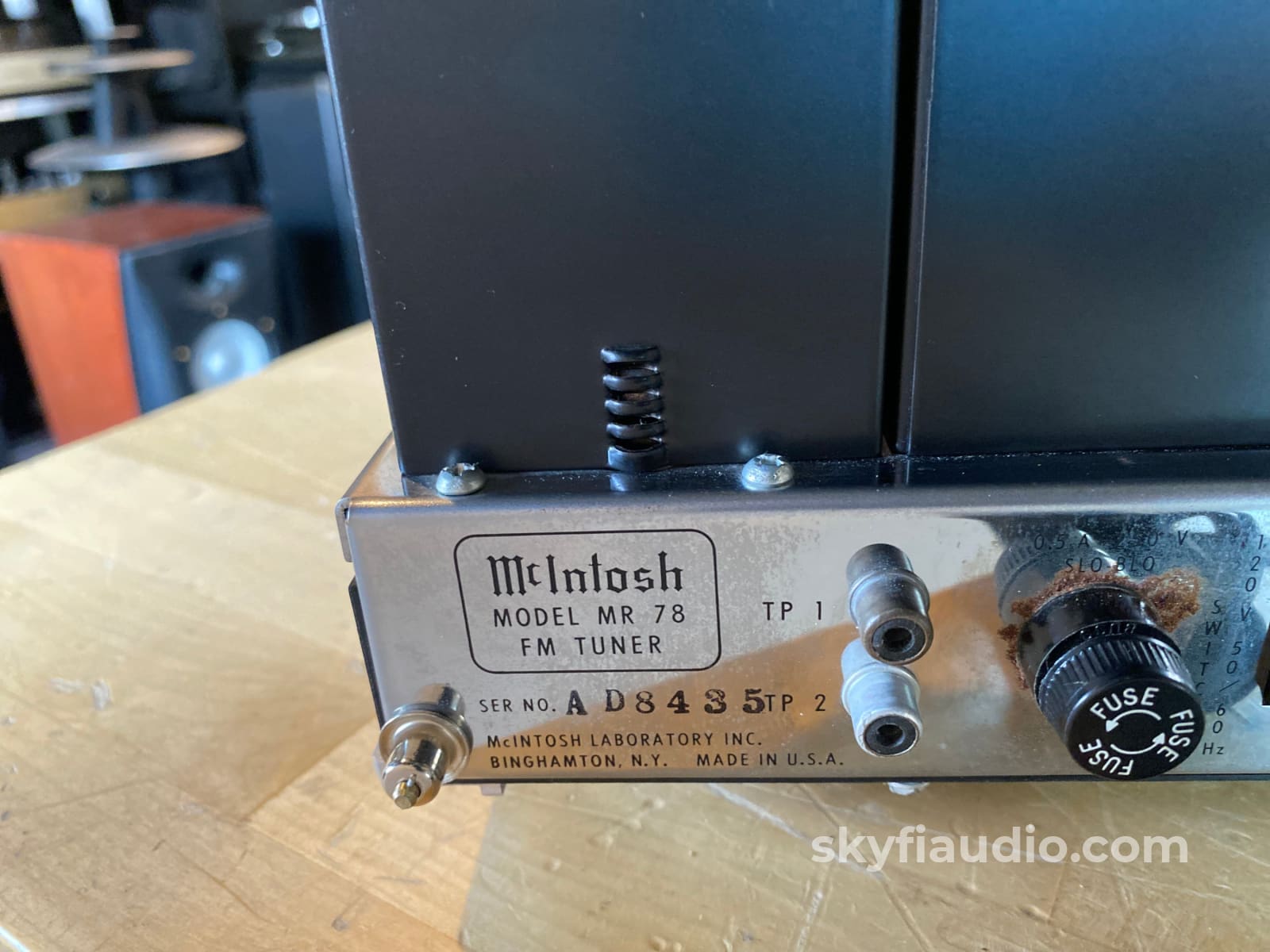 McIntosh MR78 Analog Tuner - The Best from McIntosh