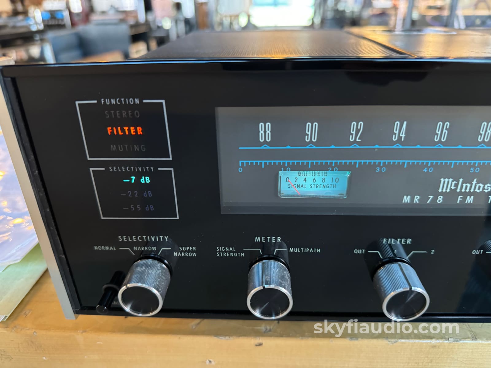 Mcintosh Mr-78 Analog Tuner - The Best From Mcintosh. Modafferi Serviced
