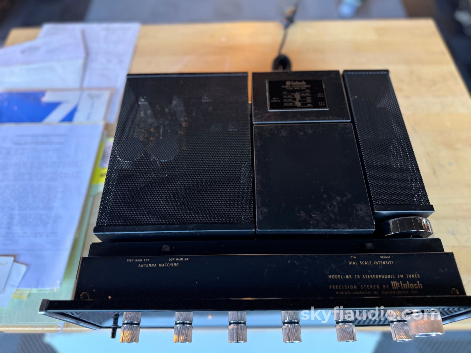 McIntosh　2din McIntosh CAR AUDIO 2DIN CD TAPE(Casette) RADIO OLD SCHOOL