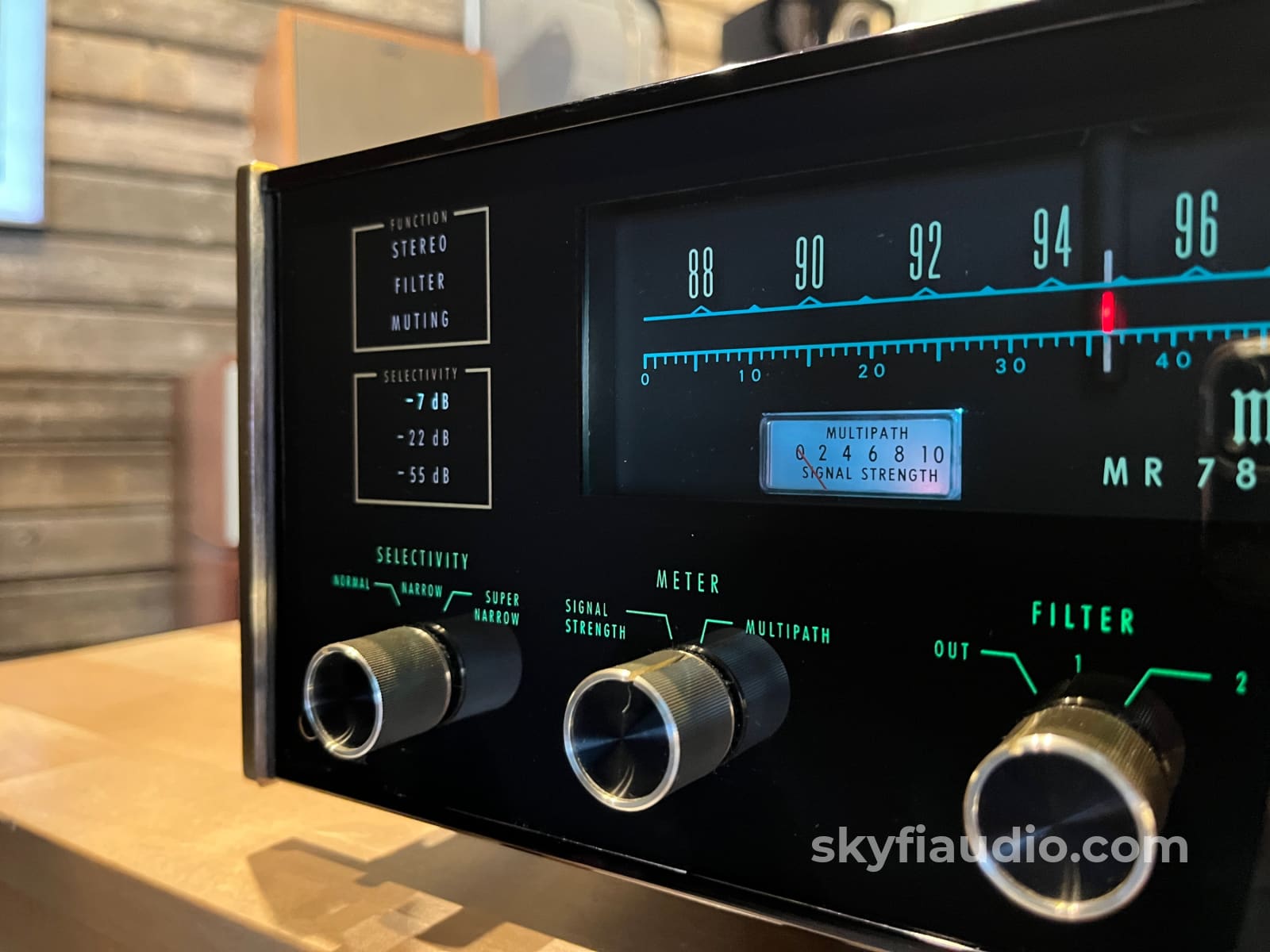McIntosh MR78 Legendary Analog Tuner - Serviced in 2023 - The Best fro