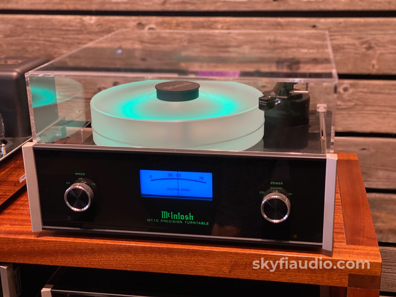 Mcintosh Mt10 Flagship Precision Turntable - In Store Only
