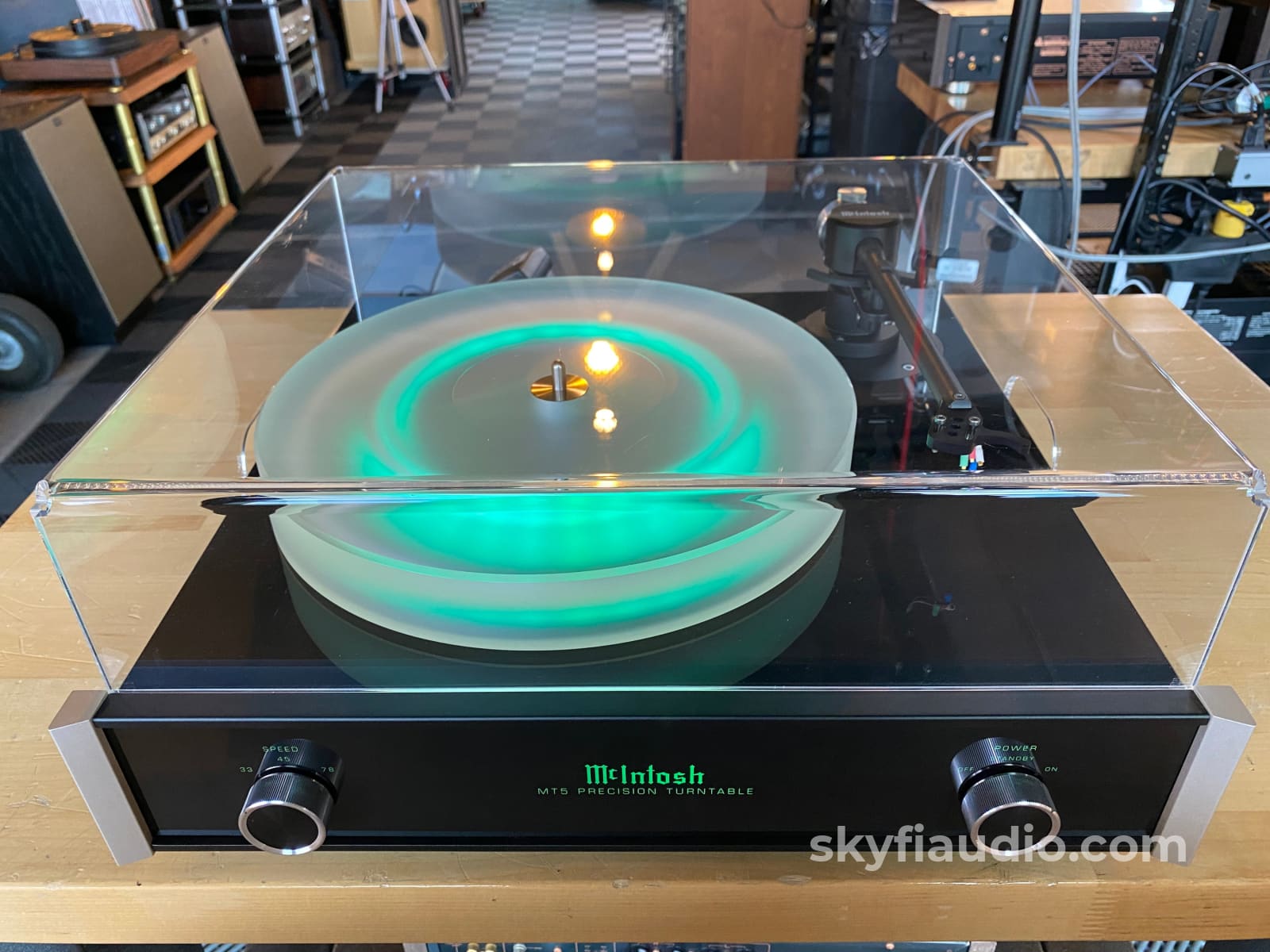 Mcintosh Mt5 Precision Table With New Sumiko Blue Point No.3 - In Store Only Turntable