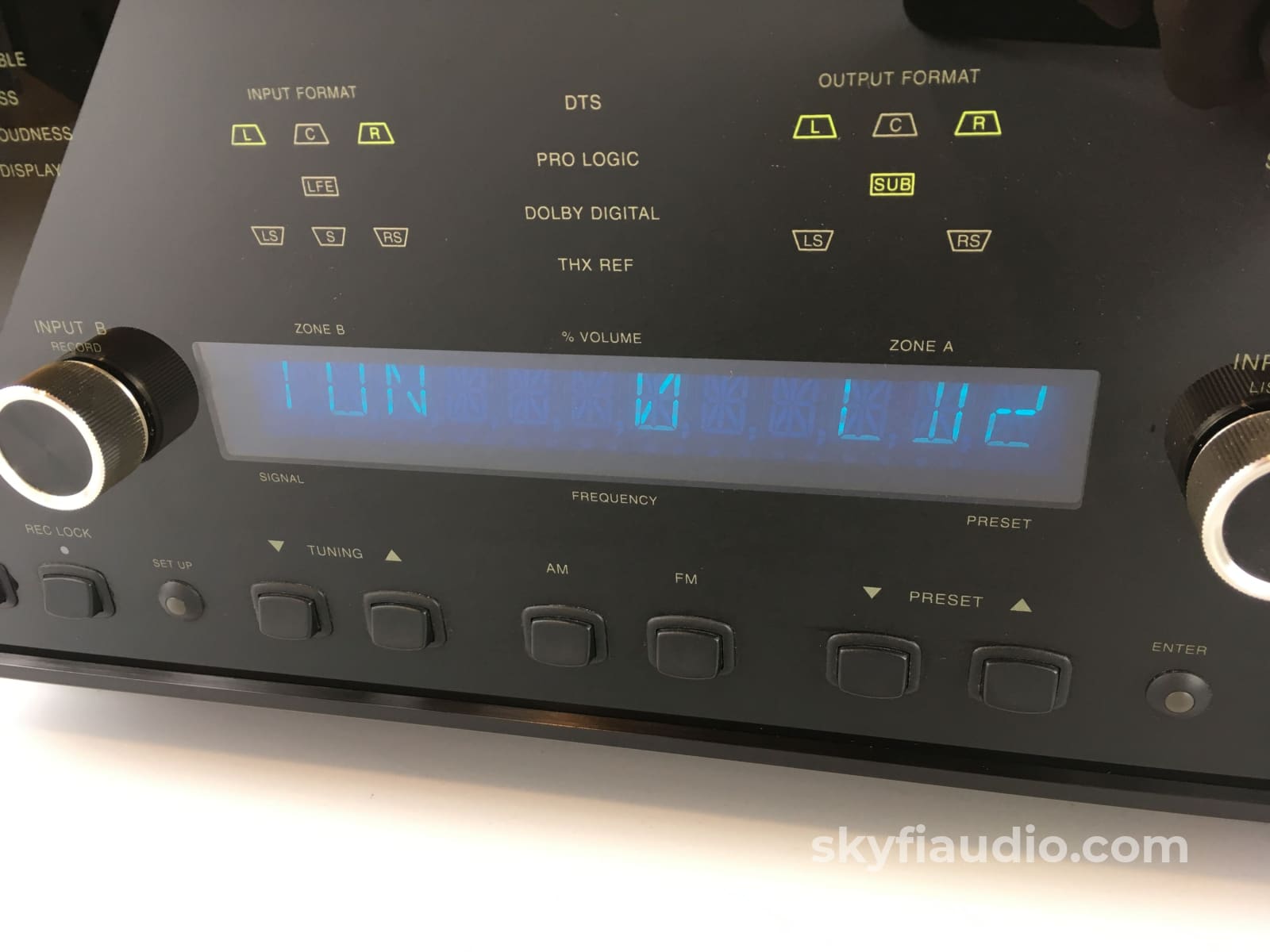 Mcintosh Mx-132 Av Processor With Tuner Preamplifier