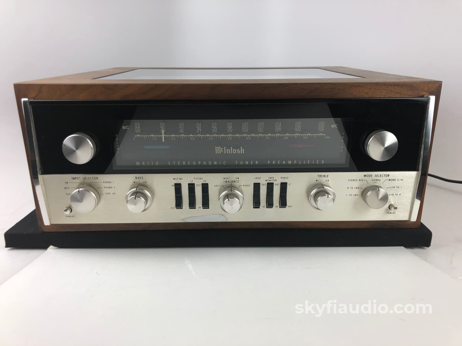 Mcintosh Mx110 Tuner Preamp - All Tube With Custom Cabinet Preamplifier