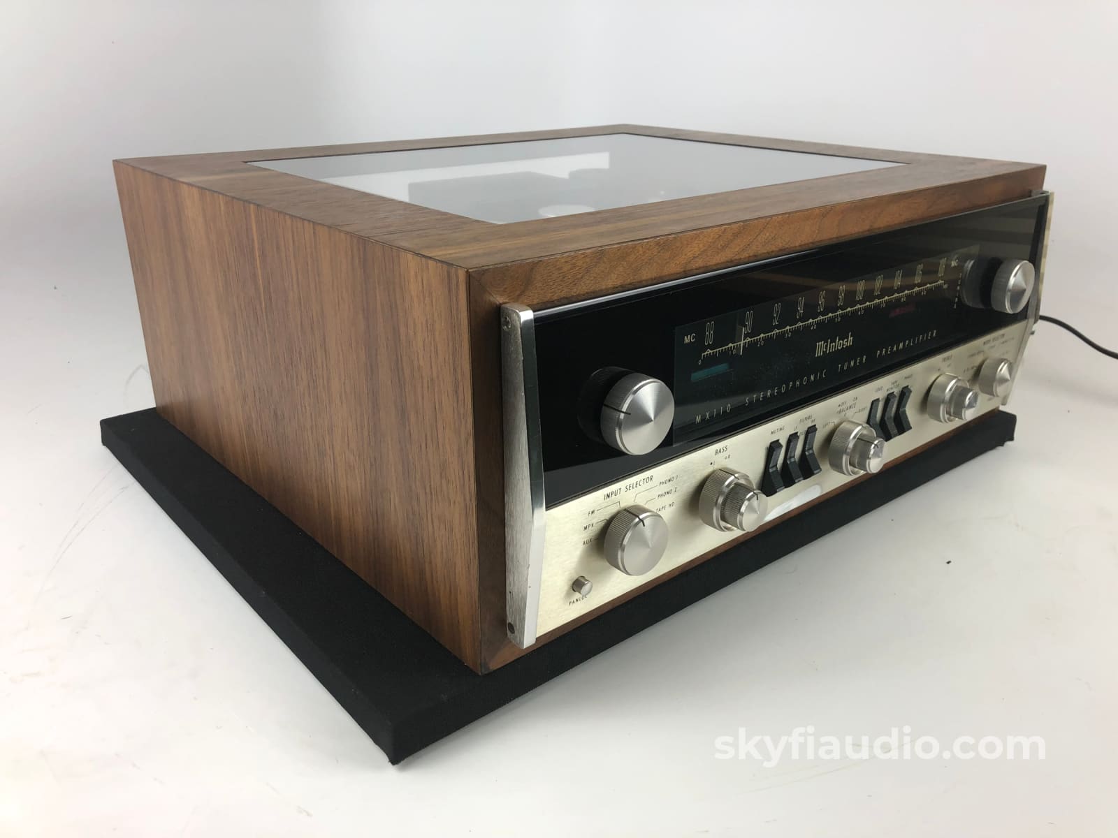 Mcintosh Mx110 Tuner Preamp - All Tube With Custom Cabinet Preamplifier