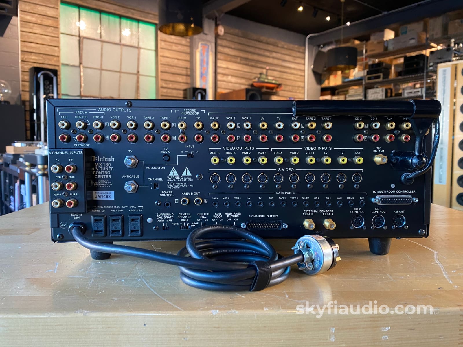 Mcintosh Mx130 Home Theater Preamp With Tuner And Phono Preamplifier