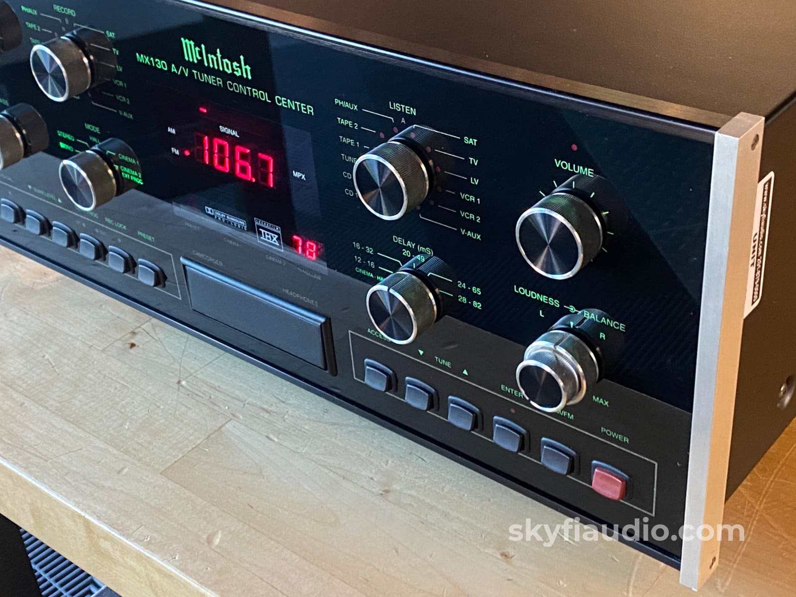 Mcintosh Mx130 Home Theater Preamp With Tuner And Phono Preamplifier