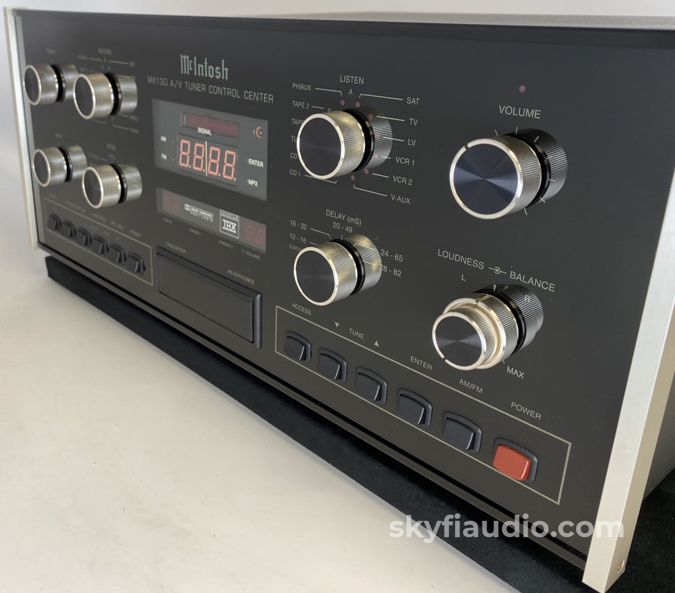 Mcintosh Mx130 Preamp/Processor With Tuner Preamplifier