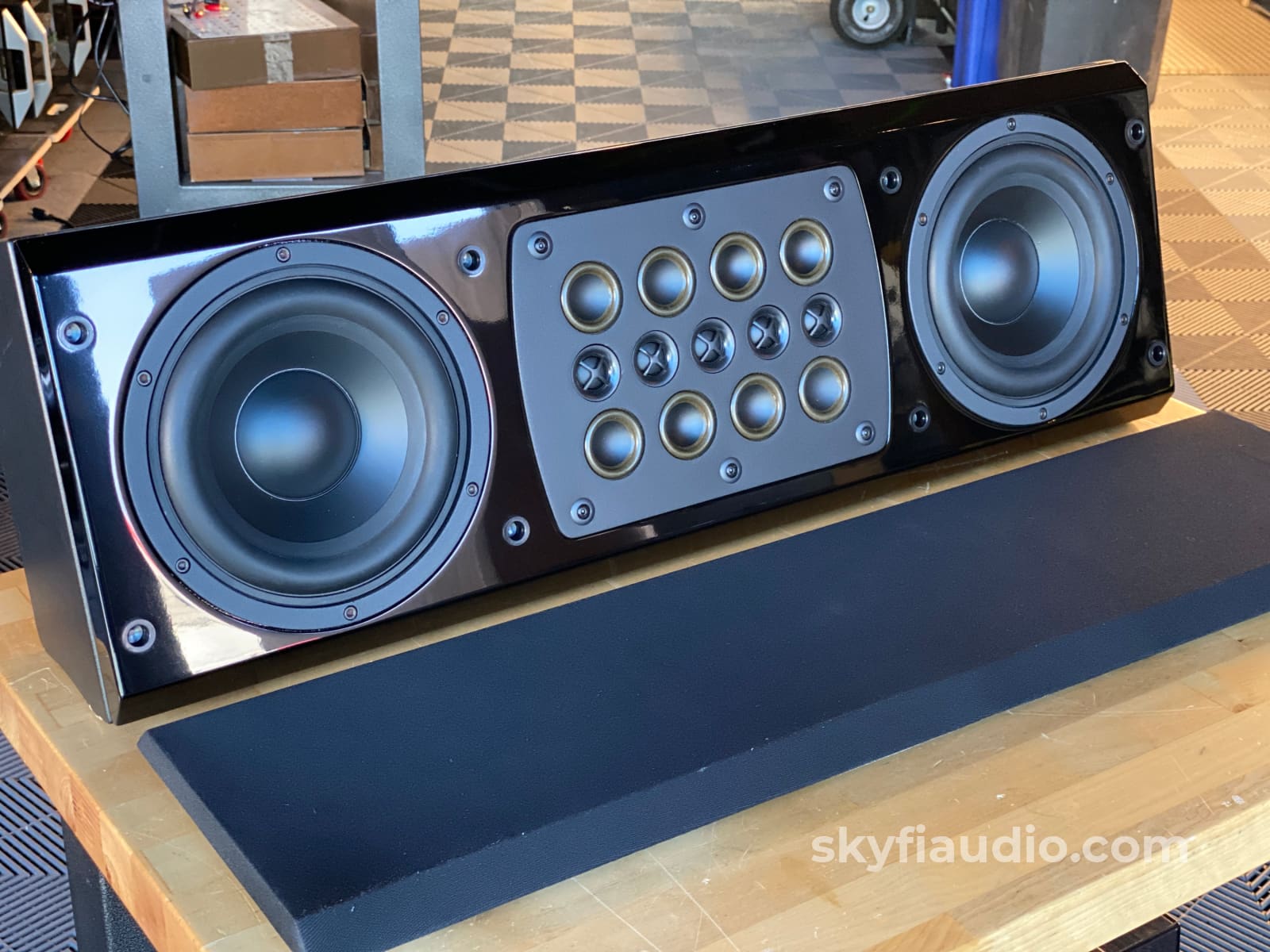 Mcintosh Xcs200 Center Channel Speaker - Big Sound With 600 Watt Power-Handling Speakers