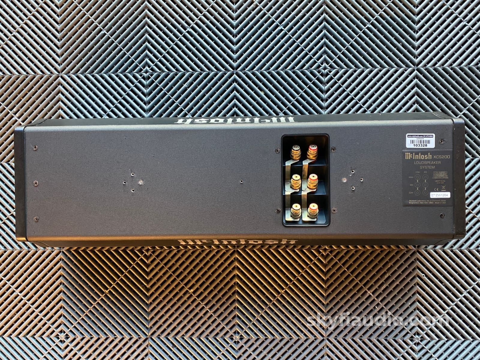 Mcintosh Xcs200 Center Channel Speaker - Big Sound With 600 Watt Power-Handling Speakers