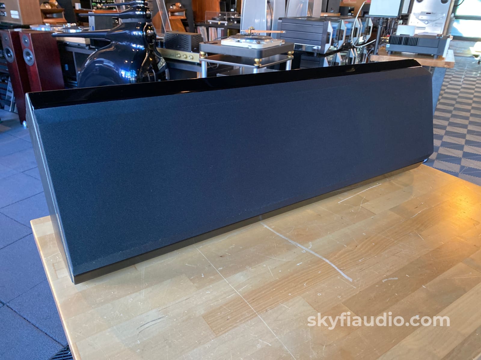 Mcintosh Xcs200 Center Channel Speaker - Big Sound With 600 Watt Power-Handling Speakers