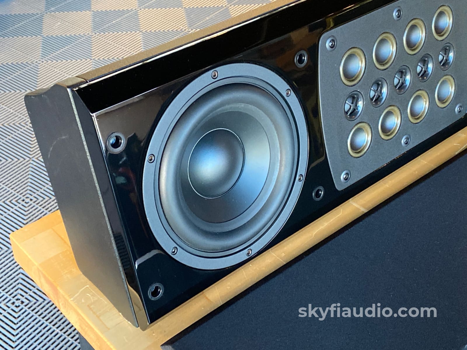 Mcintosh Xcs200 Center Channel Speaker - Big Sound With 600 Watt Power-Handling Speakers