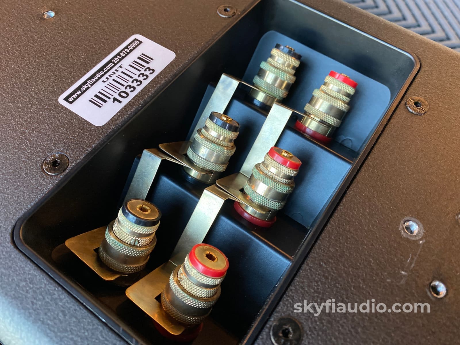 McIntosh XCS200 Speaker Set - BIG Sound with 600 Watt Power-Handling