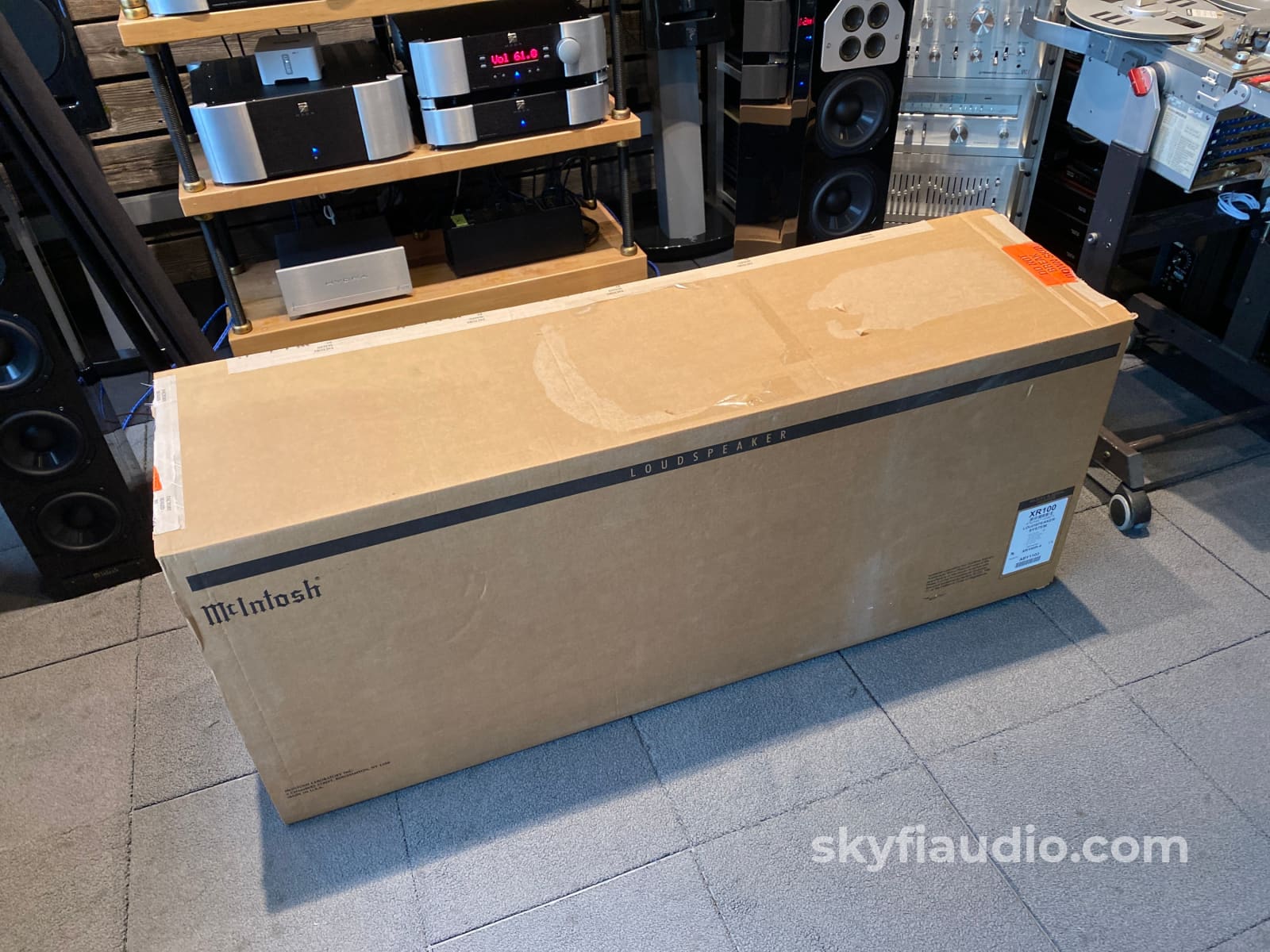 Mcintosh Xr100 Full Range Speakers - In Store Only