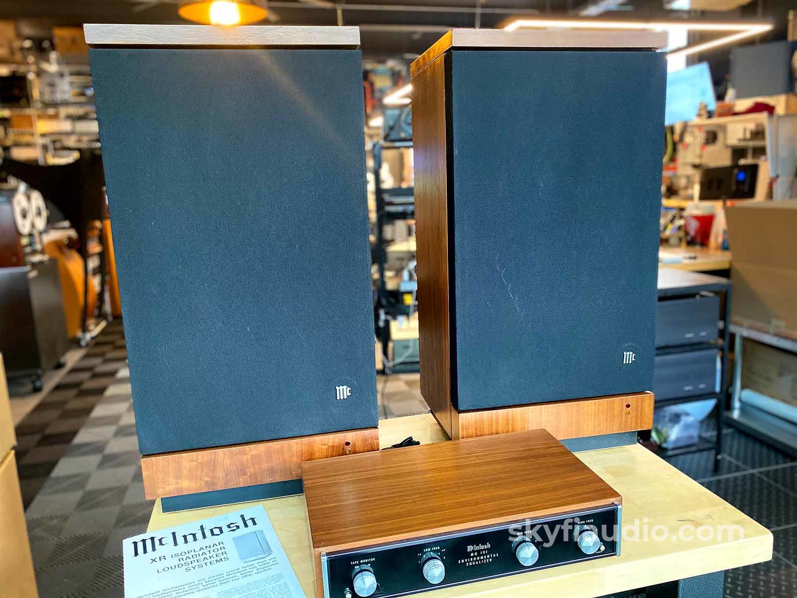 Mcintosh Xr5 Vintage Speakers With Mq101 Equalizer