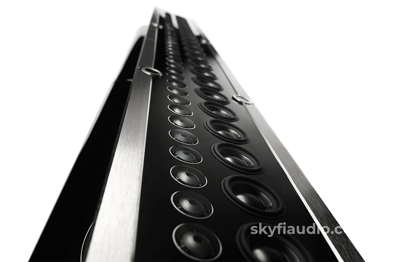 Mcintosh Xrt1.1K Floorstanding Loudspeaker - Pair Speakers