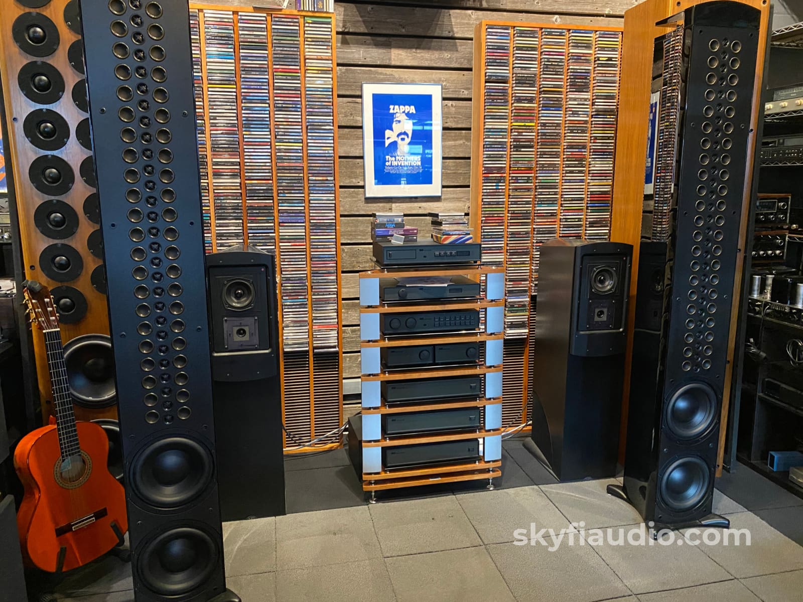 Mcintosh Xrt1K Line Array Speakers 1200W! Pre Owned - In Store Only
