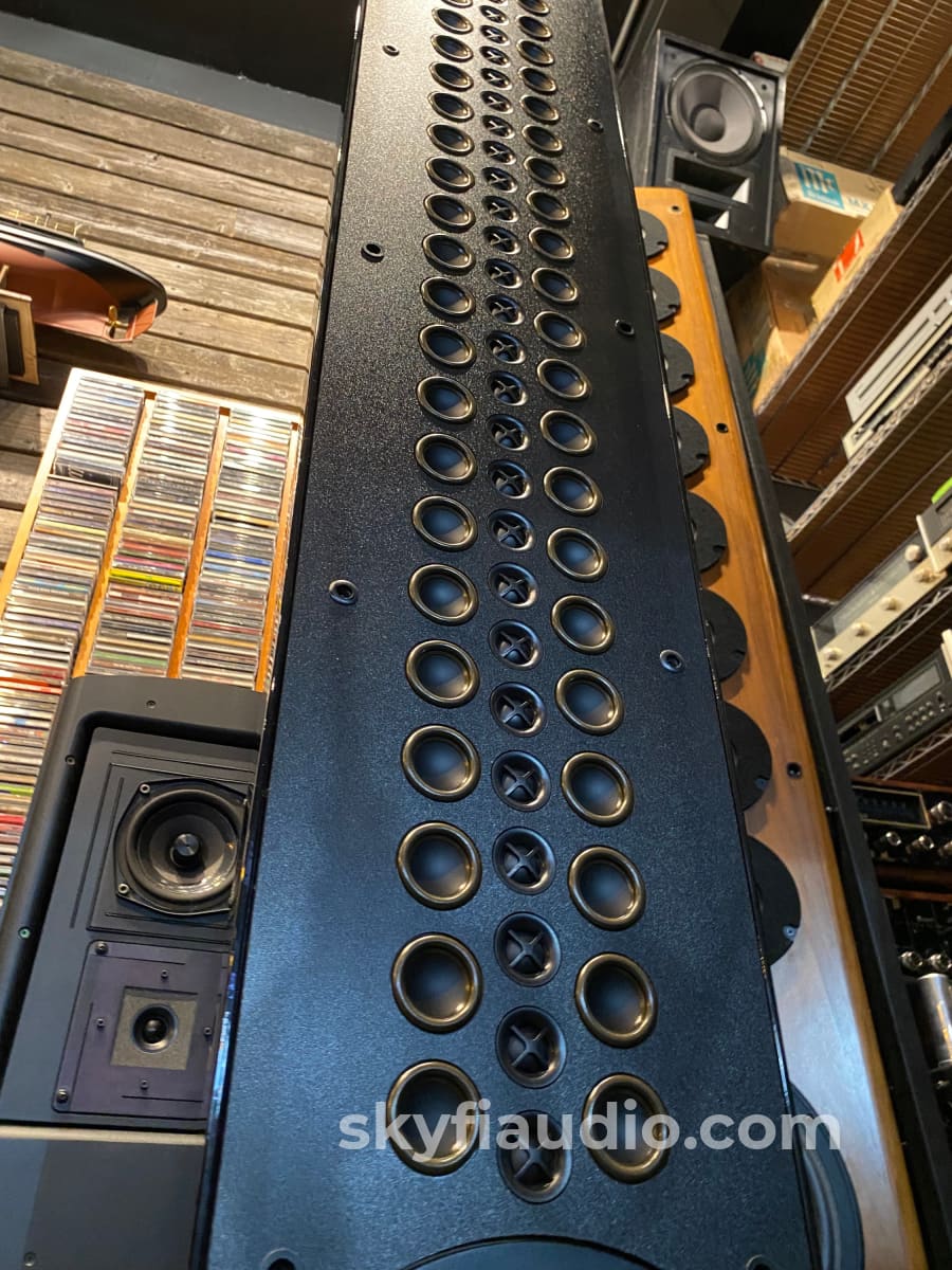 Mcintosh Xrt1K Line Array Speakers 1200W! Pre Owned - In Store Only