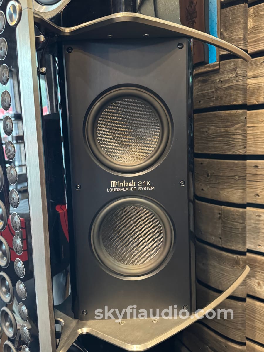 McIntosh XRT2.1K Flagship Speaker Pair - Pre-Loved Speakers