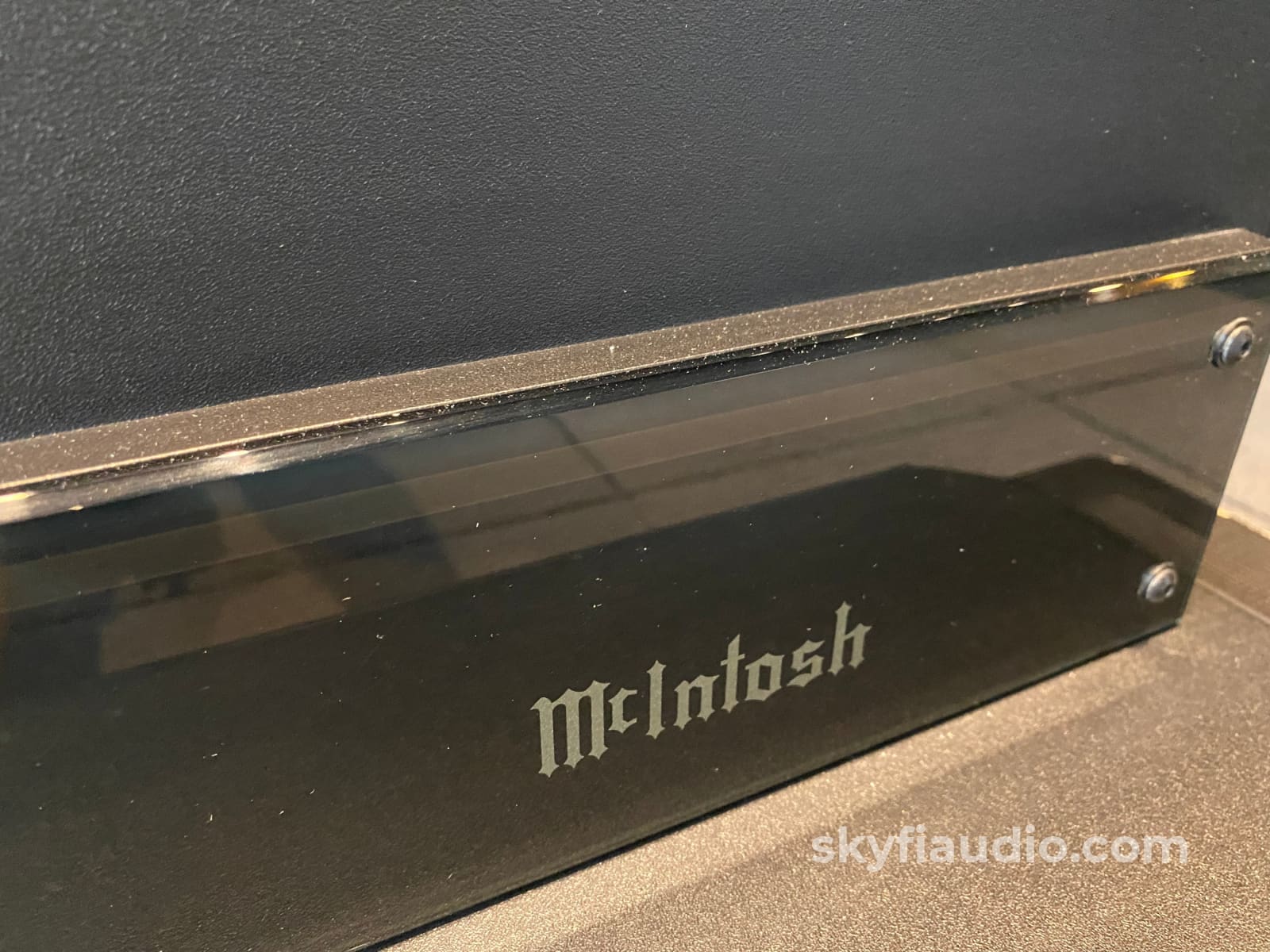 Mcintosh Xrt29 Line Array Speakers - Super Rare